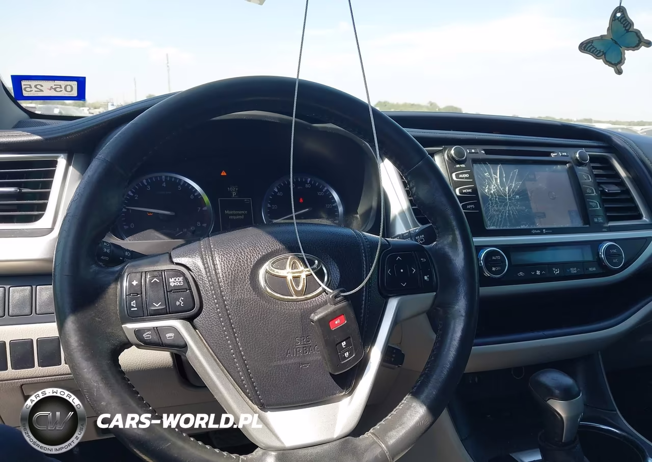 2015 Toyota Highlander Xle V6 VIN:5TDKKRFH8FS055757 - 11