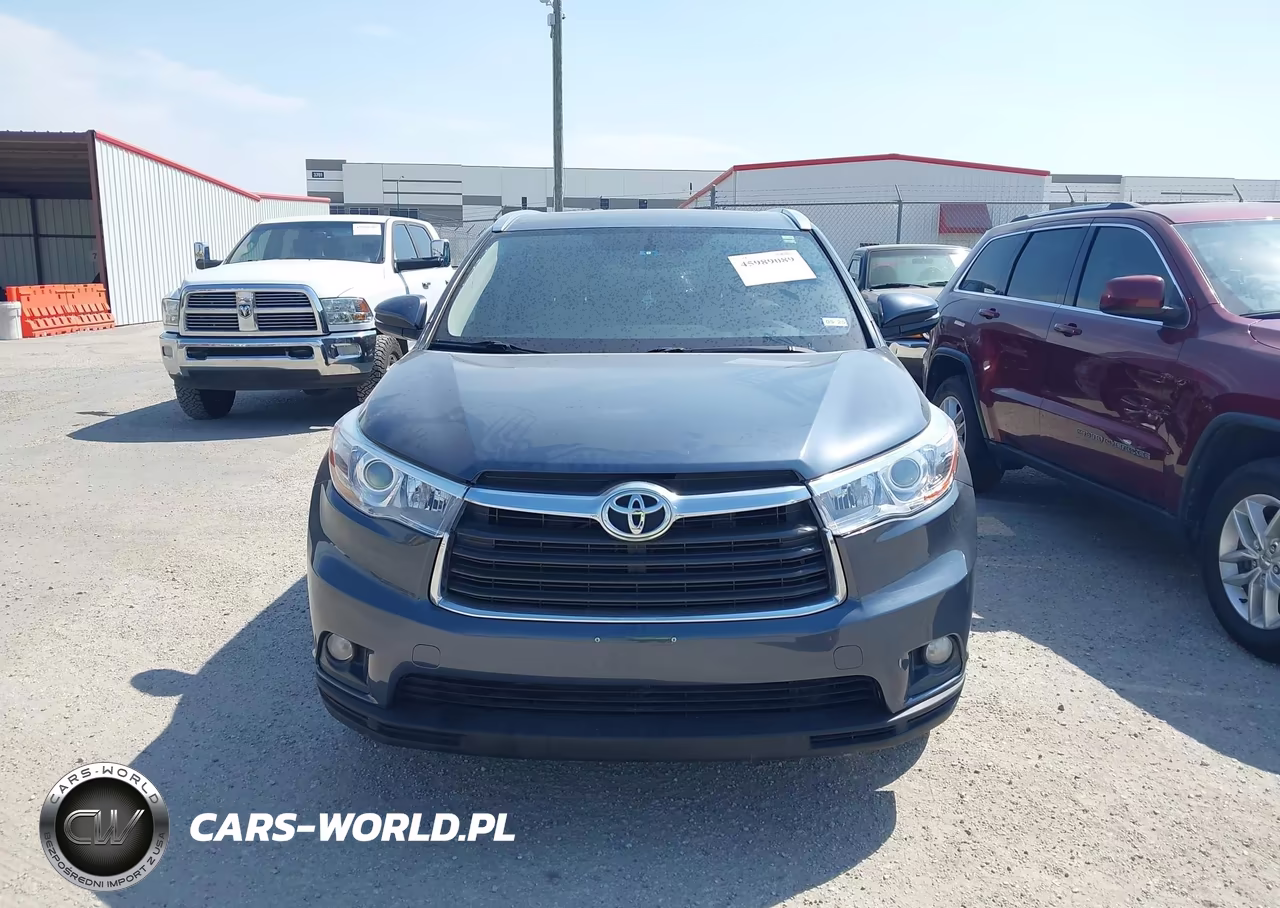 2015 Toyota Highlander Xle V6 VIN:5TDKKRFH8FS055757 - 12