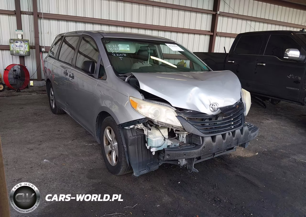 2016 Toyota Sienna L 7 Passenger