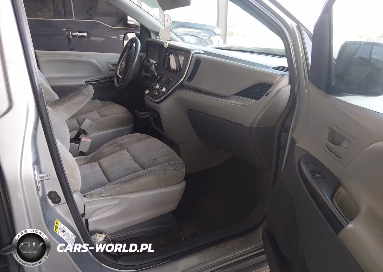 2016 Toyota Sienna L 7 Passenger VIN:5TDZK3DC6GS702208 - 5