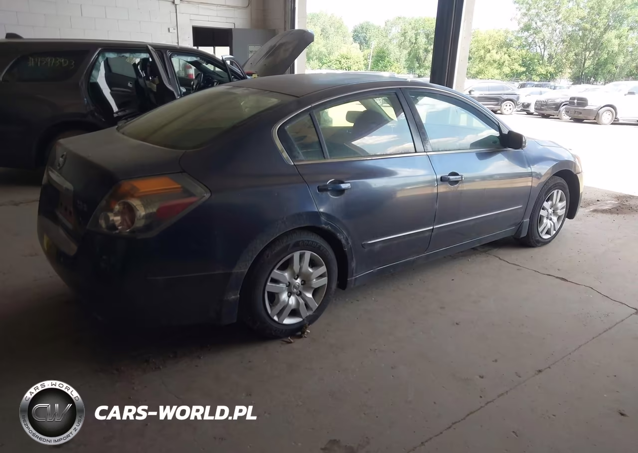 2010 Nissan Altima 2.5 S VIN:1N4AL2AP9AN410258 - 4