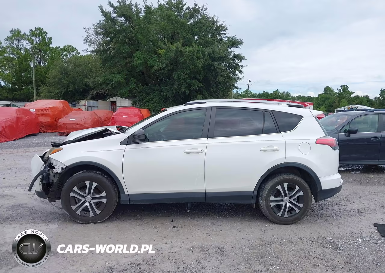 2018 Toyota Rav4 Le VIN:JTMZFREV4JJ188872 - 14