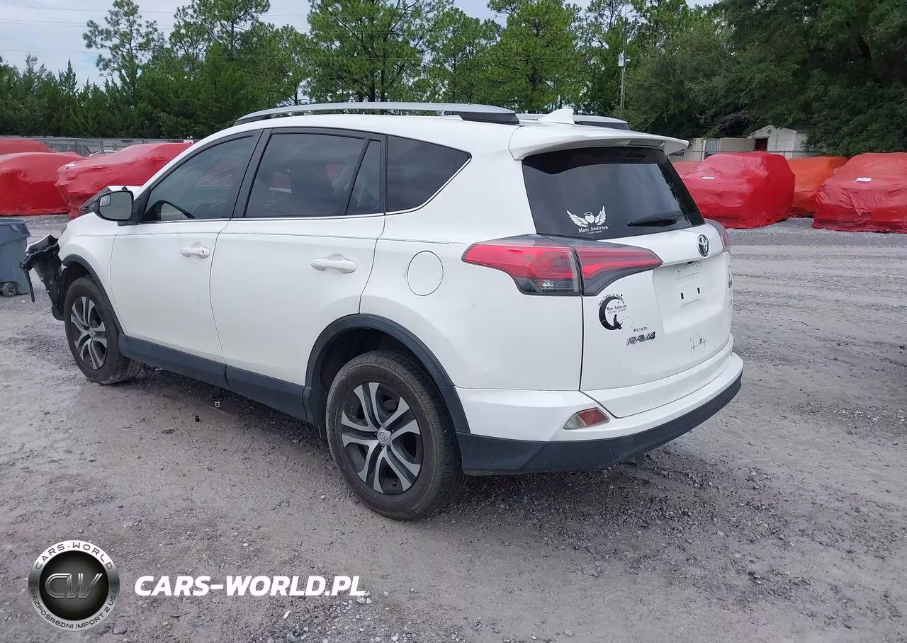 2018 Toyota Rav4 Le VIN:JTMZFREV4JJ188872 - 3