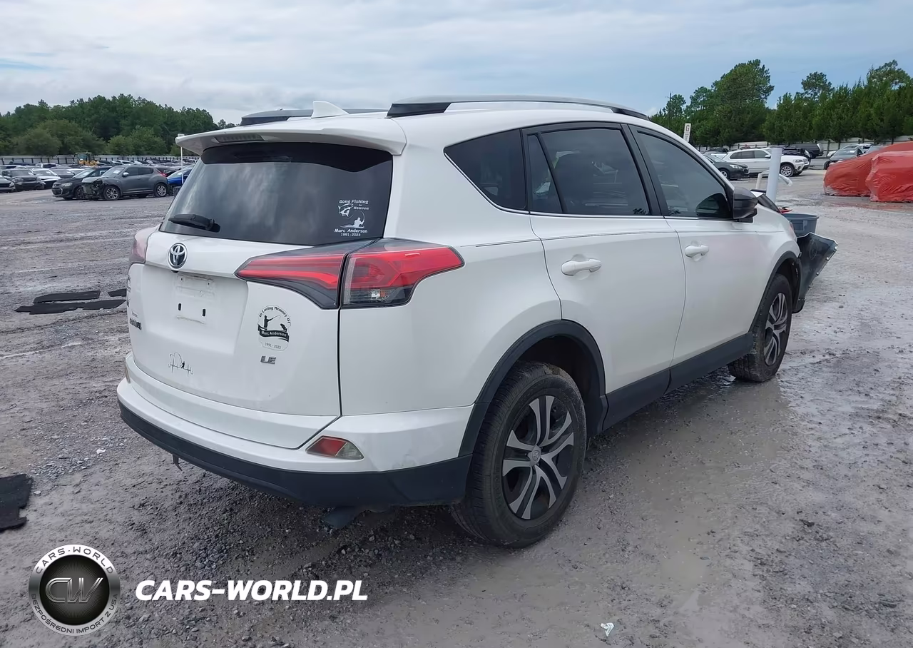 2018 Toyota Rav4 Le VIN:JTMZFREV4JJ188872 - 4