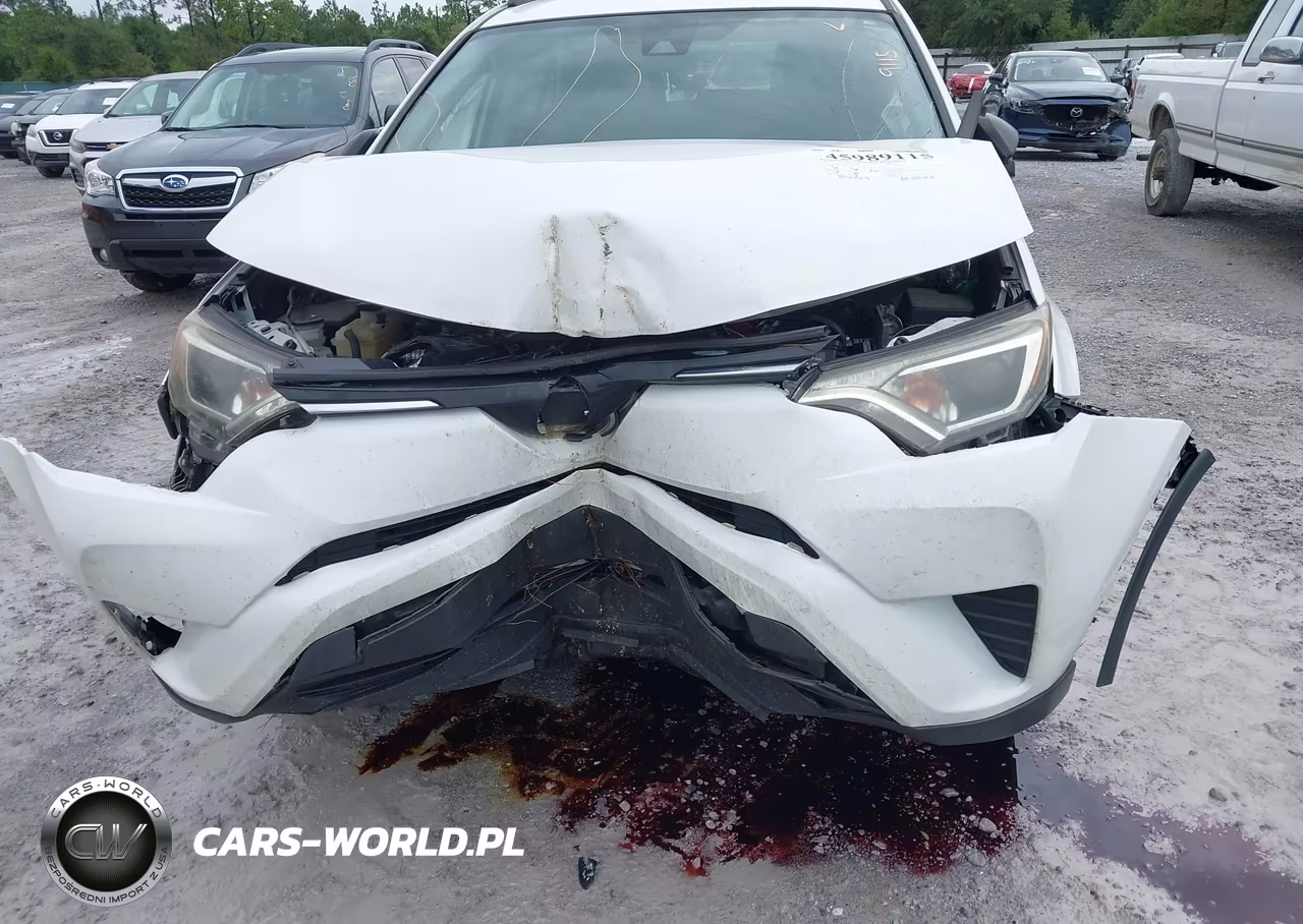 2018 Toyota Rav4 Le VIN:JTMZFREV4JJ188872 - 6
