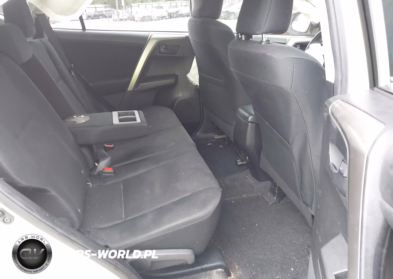 2018 Toyota Rav4 Le VIN:JTMZFREV4JJ188872 - 8