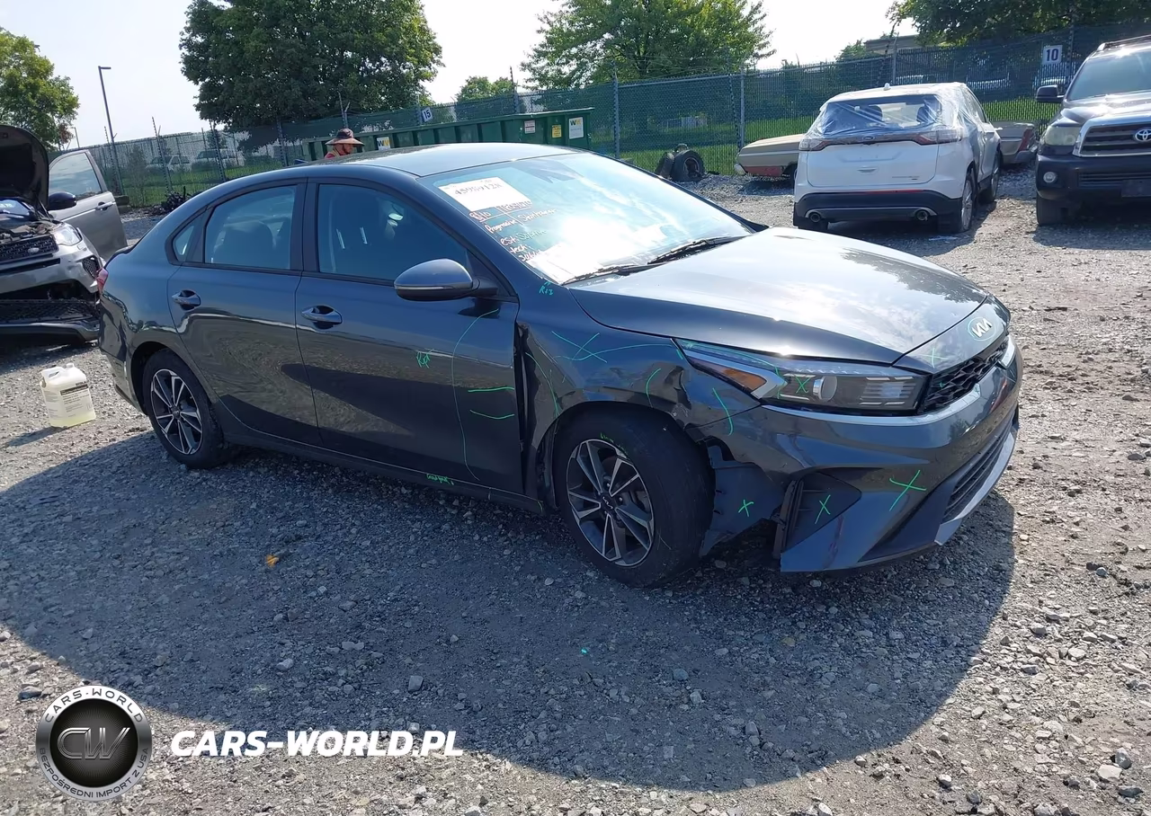 2023 Kia Forte Lxs VIN:3KPF24AD6PE675317 - 1