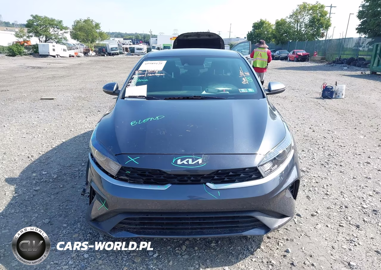 2023 Kia Forte Lxs VIN:3KPF24AD6PE675317 - 12