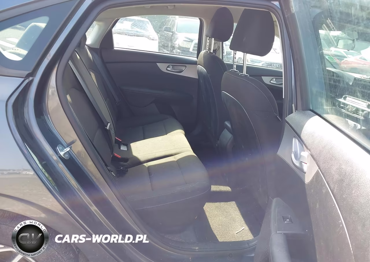 2023 Kia Forte Lxs VIN:3KPF24AD6PE675317 - 8
