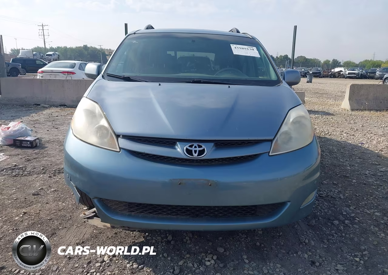 2010 Toyota Sienna Xle VIN:5TDYK4CCXAS322007 - 12