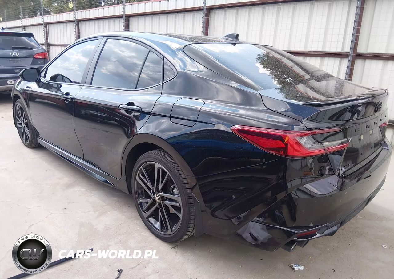 2026 Toyota Camry Xse VIN:4T1DAACK0TU224878 - 3