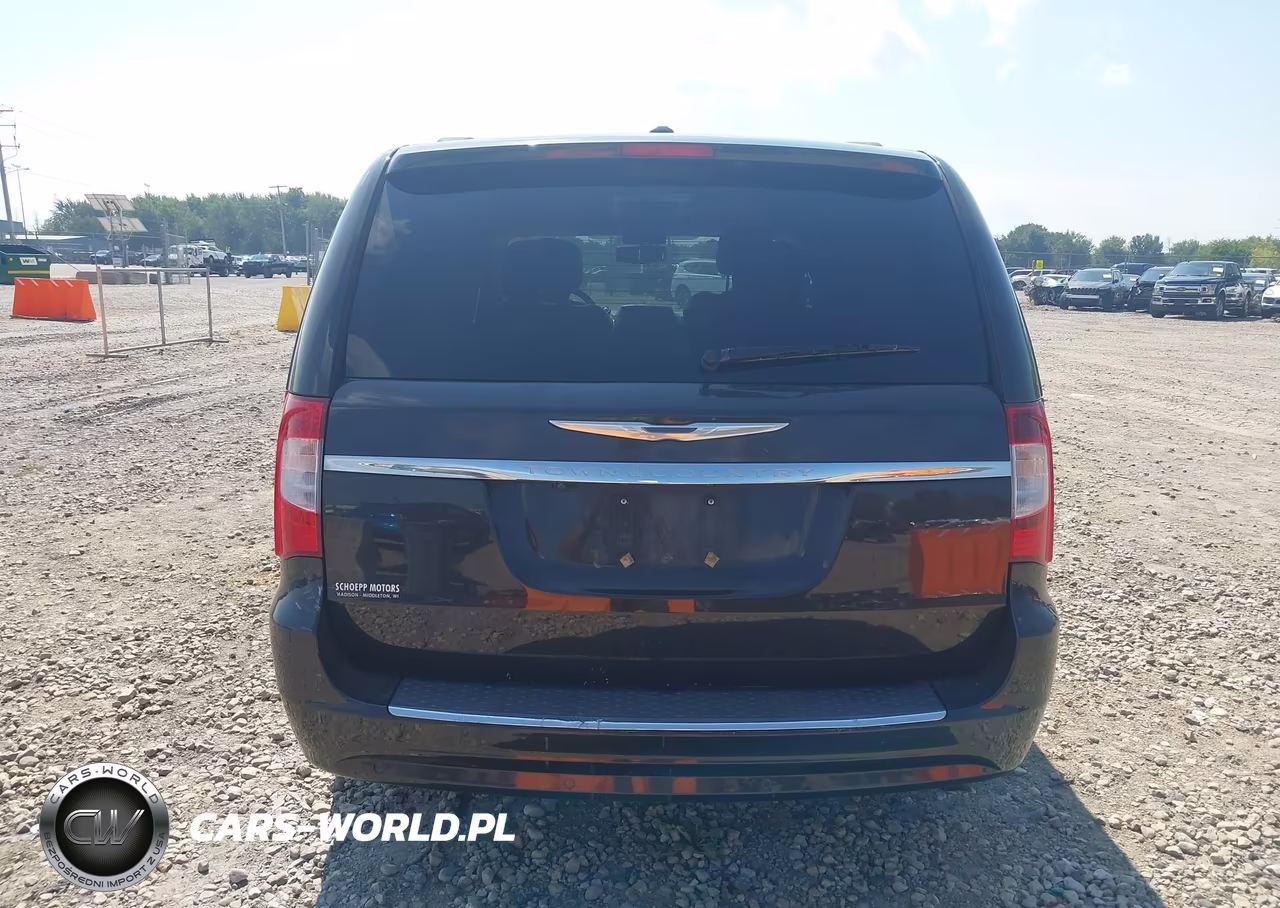 2014 Chrysler Town & Country Touring-L 30Th Anniversary VIN:2C4RC1CG3ER310847 - 16
