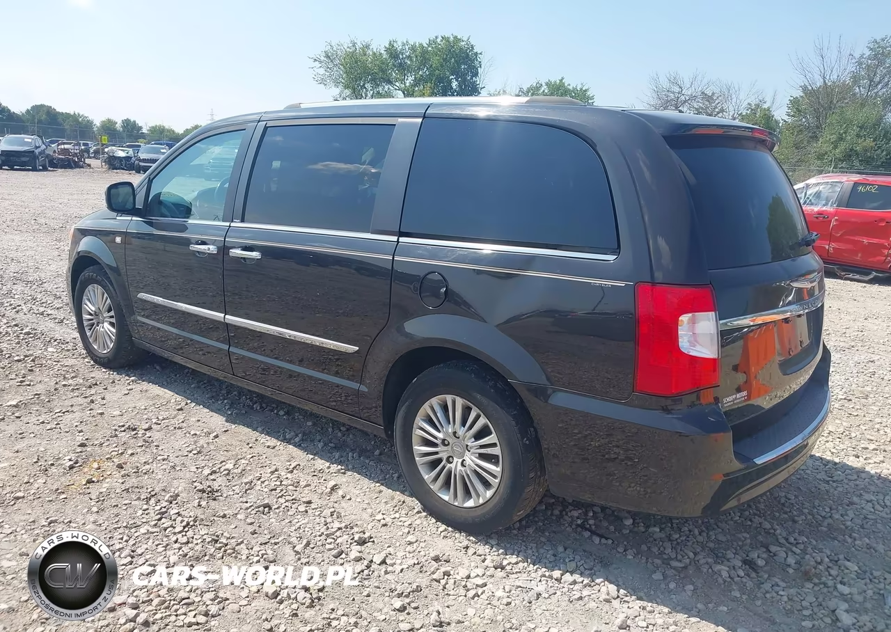 2014 Chrysler Town & Country Touring-L 30Th Anniversary VIN:2C4RC1CG3ER310847 - 3