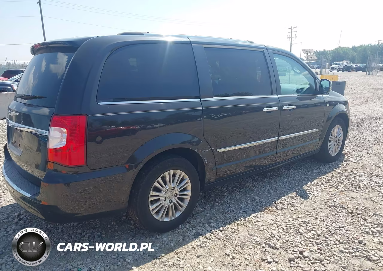 2014 Chrysler Town & Country Touring-L 30Th Anniversary VIN:2C4RC1CG3ER310847 - 4