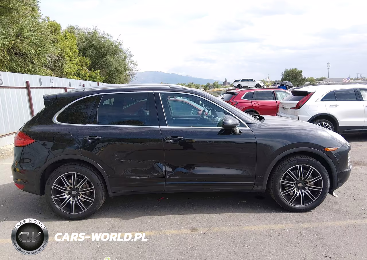 2012 Porsche Cayenne S VIN:WP1AB2A2XCLA41201 - 13