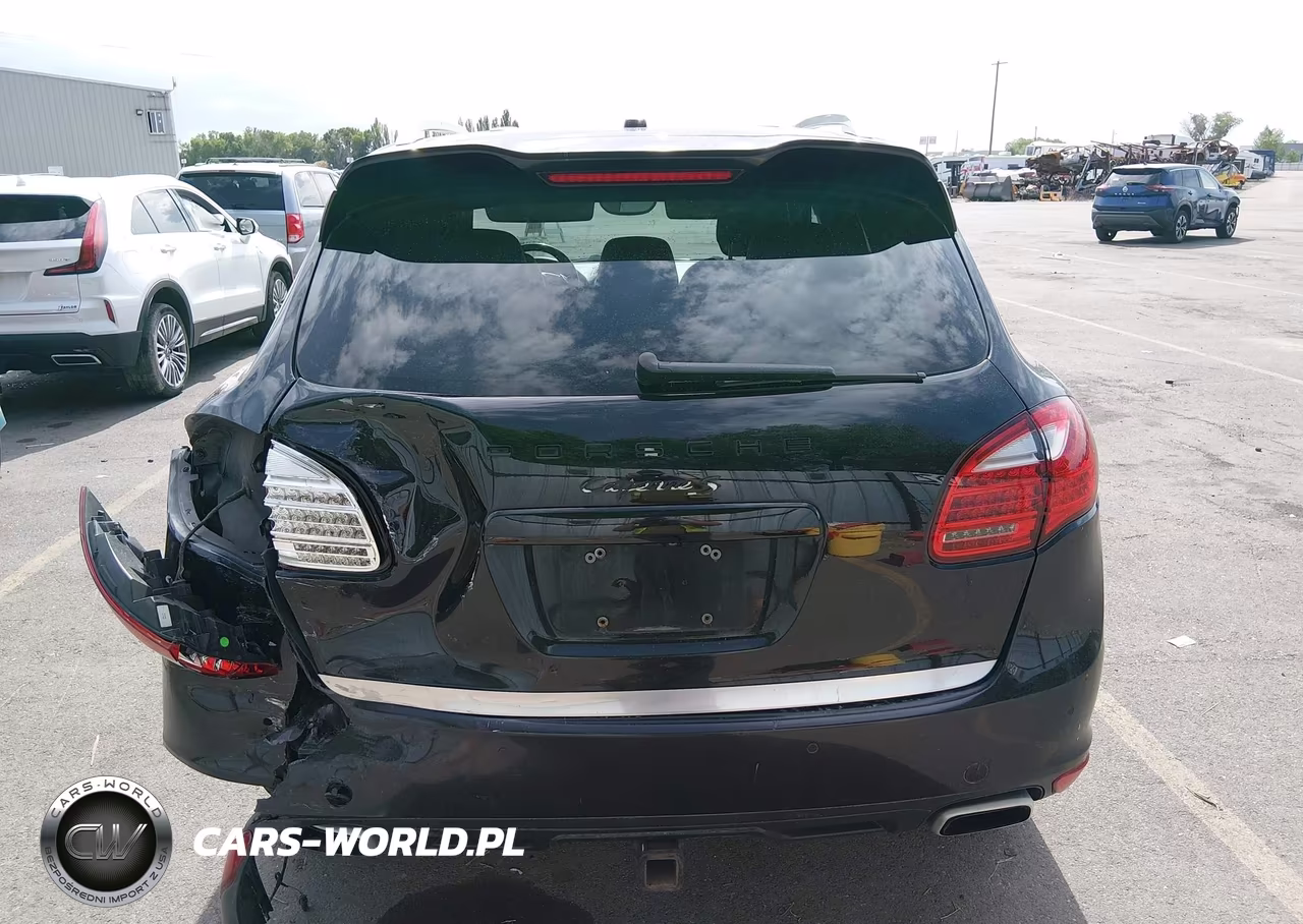 2012 Porsche Cayenne S VIN:WP1AB2A2XCLA41201 - 16