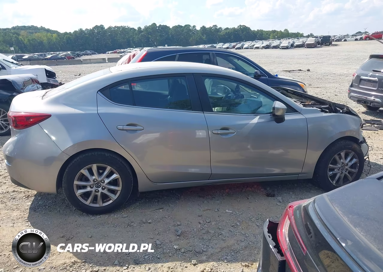 2016 Mazda Mazda3 VIN:JM1BM1U78G1328653 - 13
