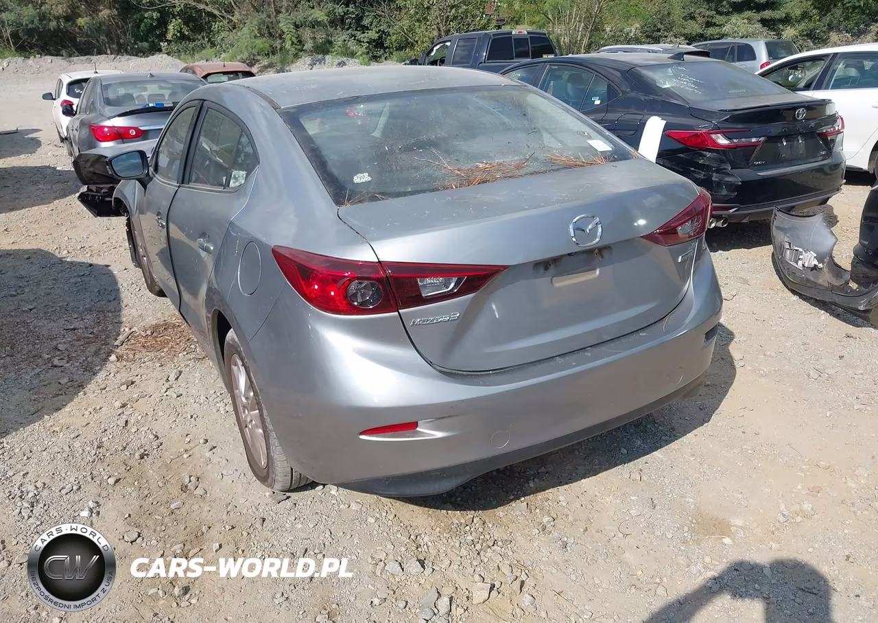 2016 Mazda Mazda3 VIN:JM1BM1U78G1328653 - 3