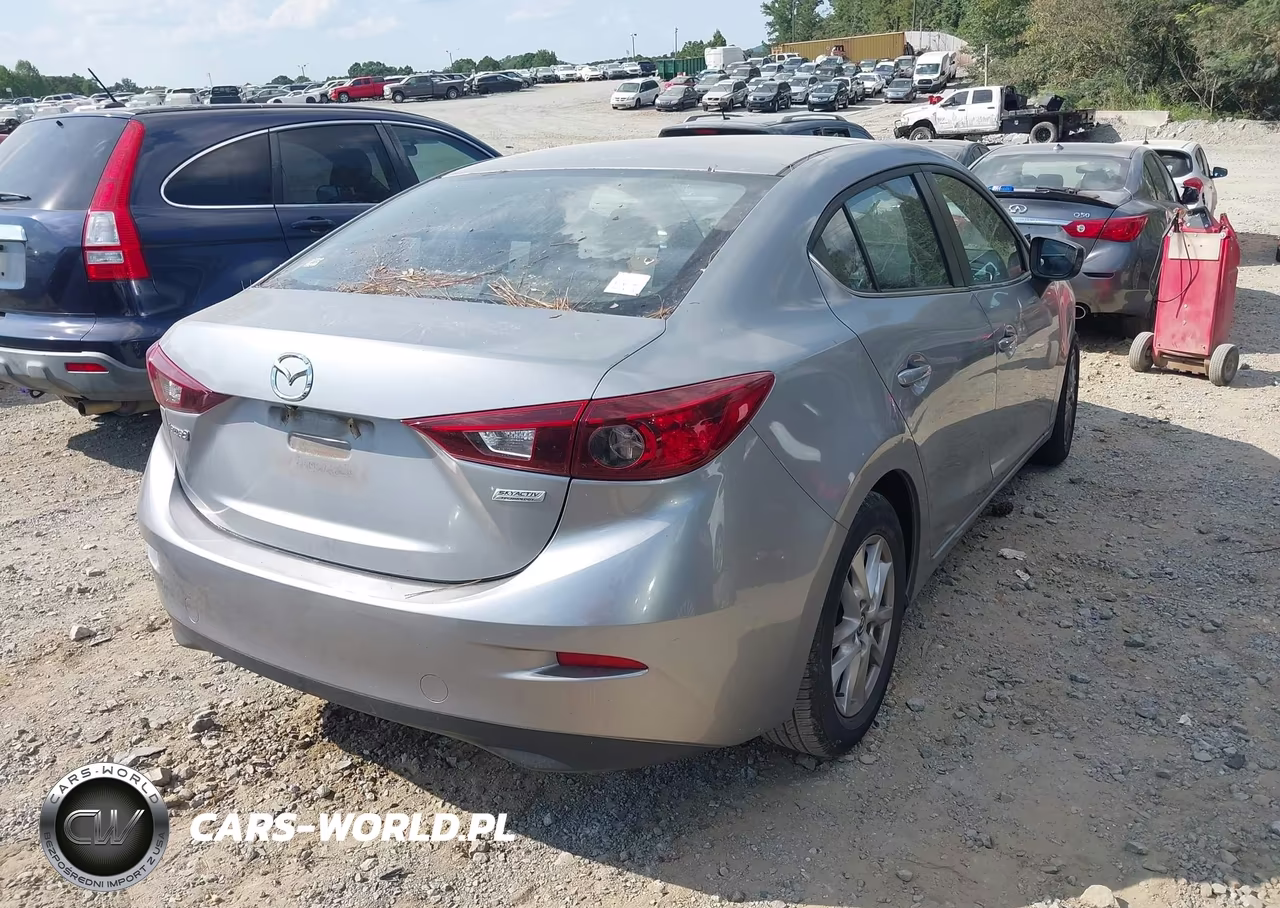 2016 Mazda Mazda3 VIN:JM1BM1U78G1328653 - 4