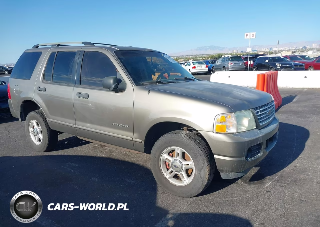 2004 Ford Explorer Xlt