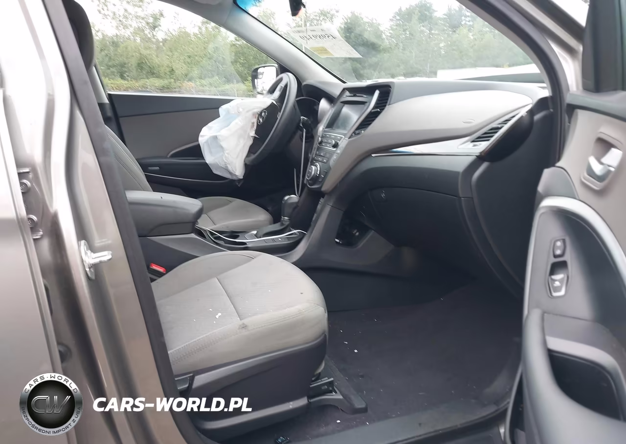 2018 Hyundai Santa Fe Sport 2.4L VIN:5NMZUDLB1JH073606 - 5