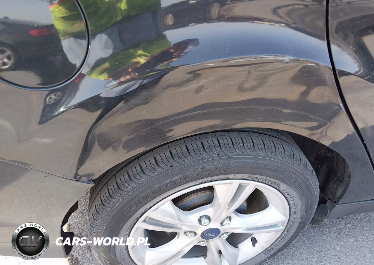 2014 Ford Focus Se VIN:1FADP3F26EL313587 - 18