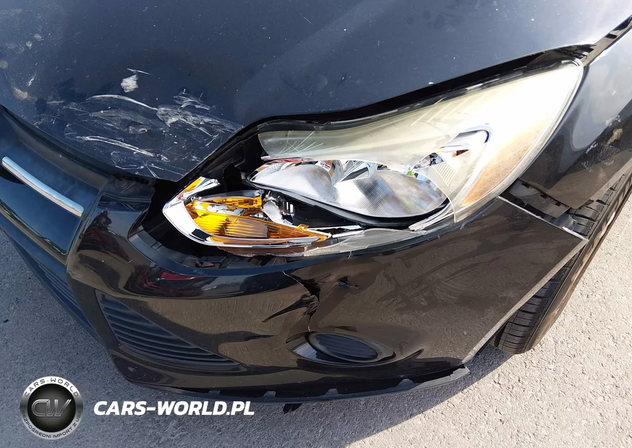2014 Ford Focus Se VIN:1FADP3F26EL313587 - 6