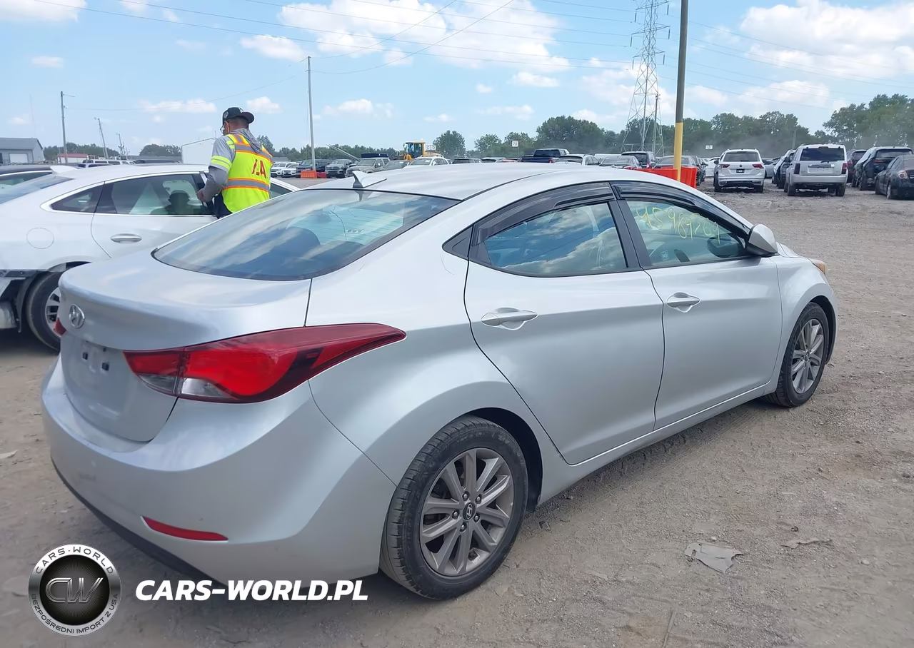2016 Hyundai Elantra Se VIN:5NPDH4AE0GH681866 - 4
