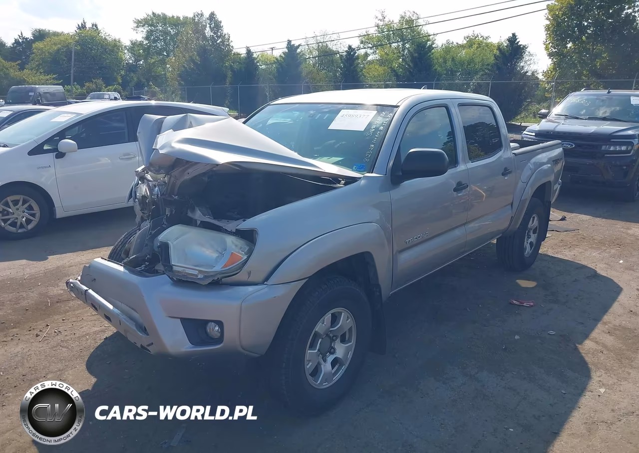 2014 Toyota Tacoma Base V6 VIN:3TMLU4EN9EM161898 - 2