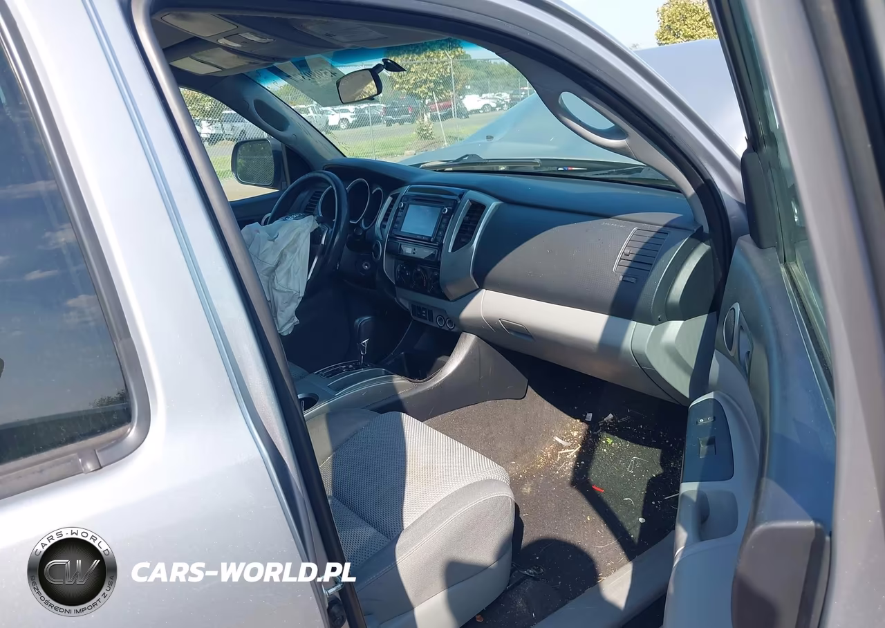 2014 Toyota Tacoma Base V6 VIN:3TMLU4EN9EM161898 - 5