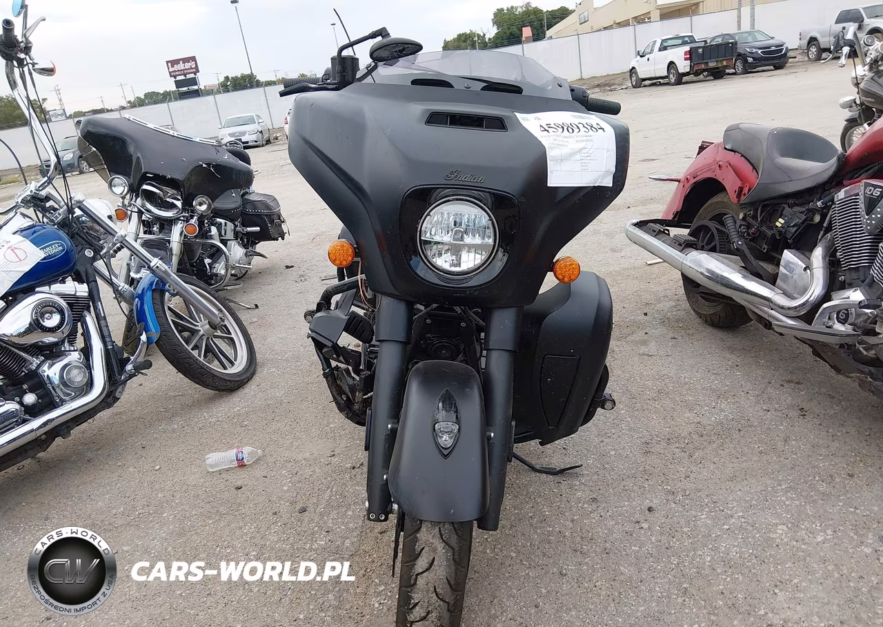 2021 Indian Motorcycle Co. Roadmaster Dark Horse VIN:56KTKDBB2M3401206 - 5