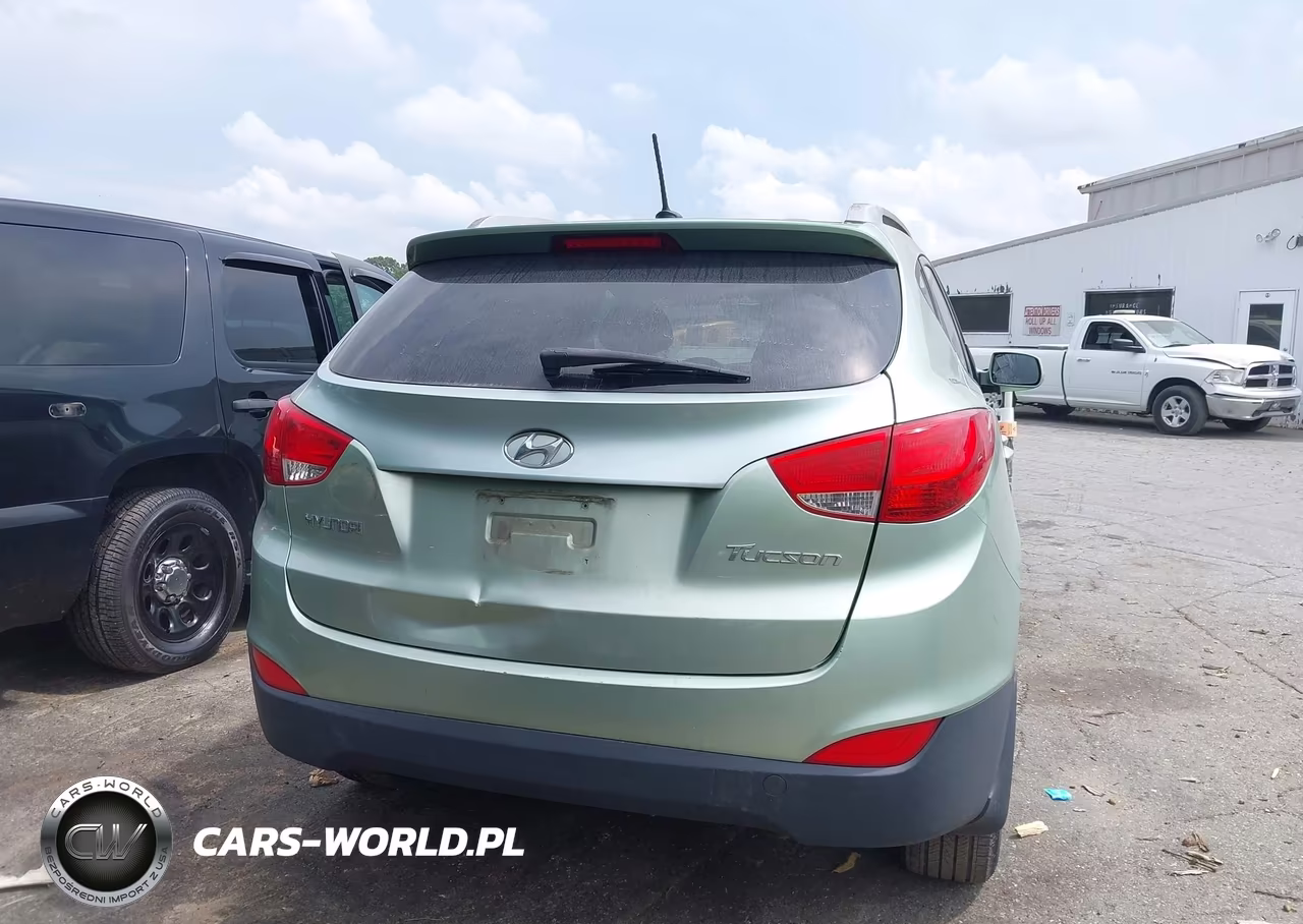 2011 Hyundai Tucson Gls VIN:KM8JU3AC6BU173614 - 16