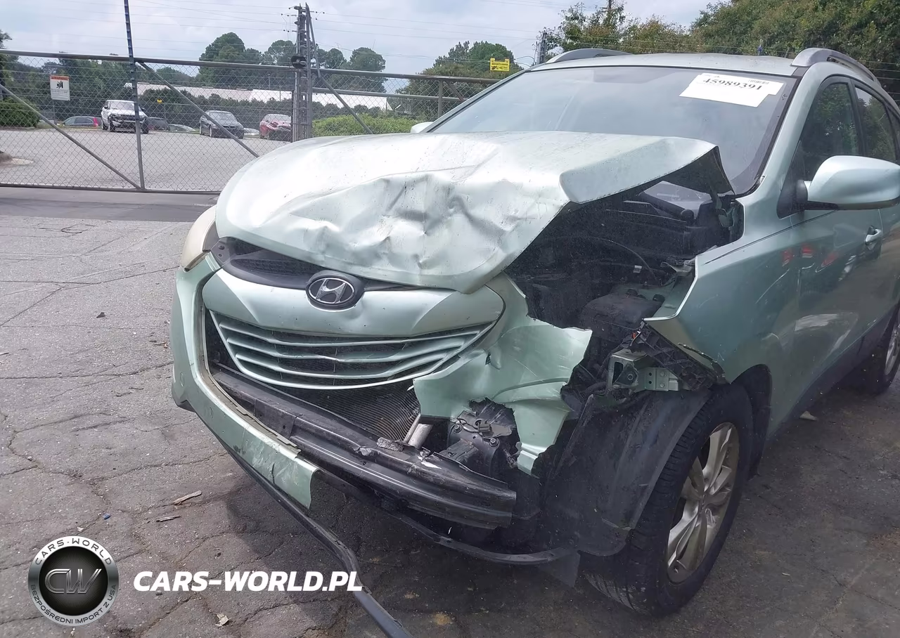 2011 Hyundai Tucson Gls VIN:KM8JU3AC6BU173614 - 6