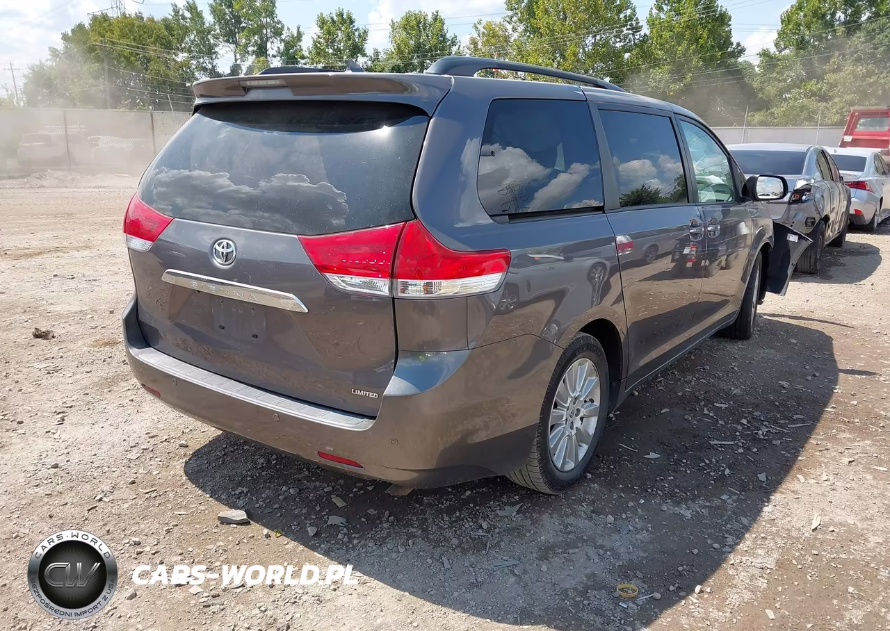 2011 Toyota Sienna Ltd VIN:5TDYK3DCXBS099719 - 4