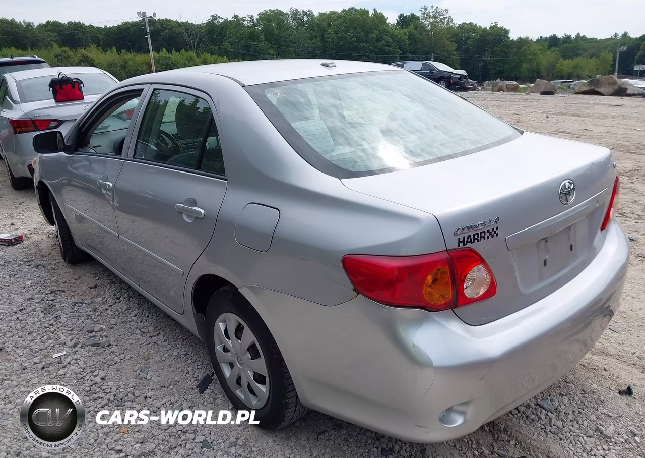 2010 Toyota Corolla Le VIN:2T1BU4EE3AC328982 - 3