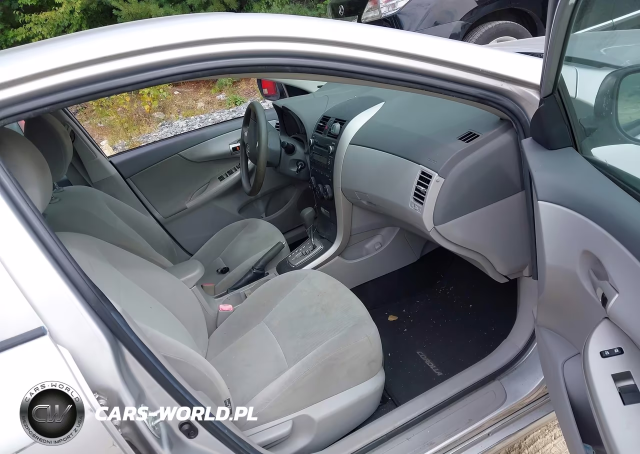 2010 Toyota Corolla Le VIN:2T1BU4EE3AC328982 - 5