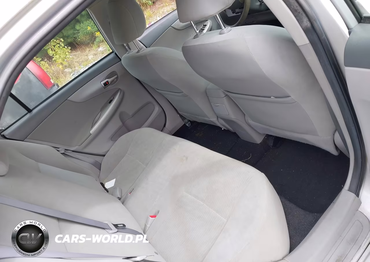 2010 Toyota Corolla Le VIN:2T1BU4EE3AC328982 - 8