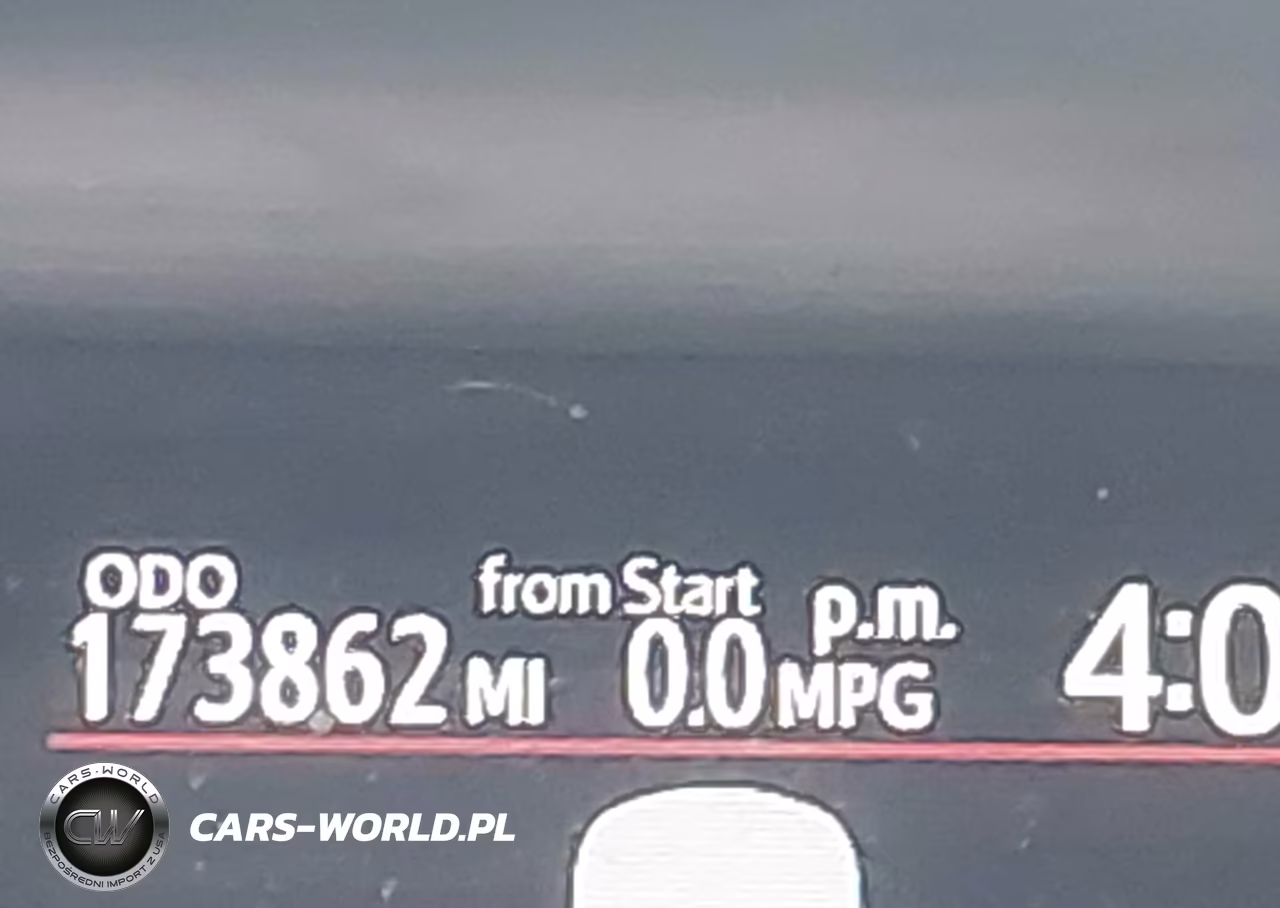2014 Toyota Prius C One VIN:JTDKDTB31E1563985 - 15