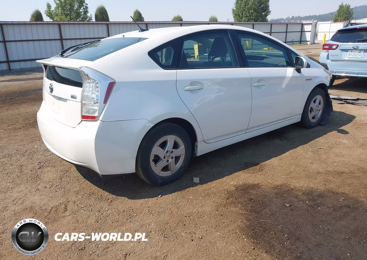 2010 Toyota Prius Ii VIN:JTDKN3DU9A0050101 - 4