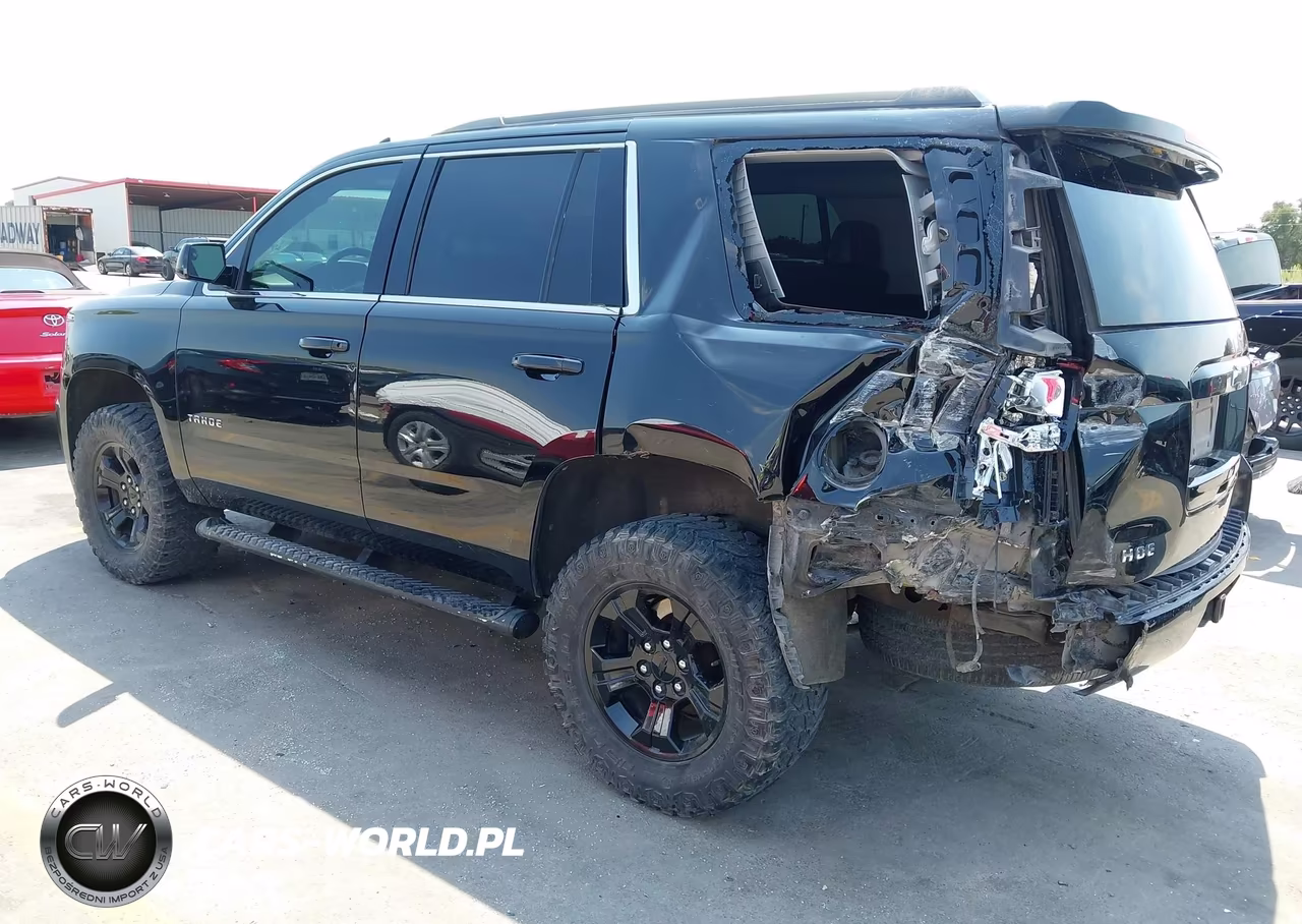 2019 Chevrolet Tahoe Ls VIN:1GNSKAKC7KR129908 - 3