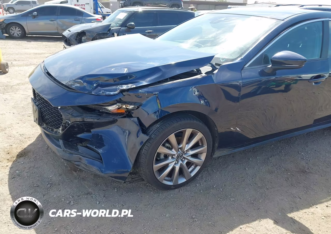 2020 Mazda Mazda3 Preferred Package VIN:3MZBPADL6LM128837 - 18