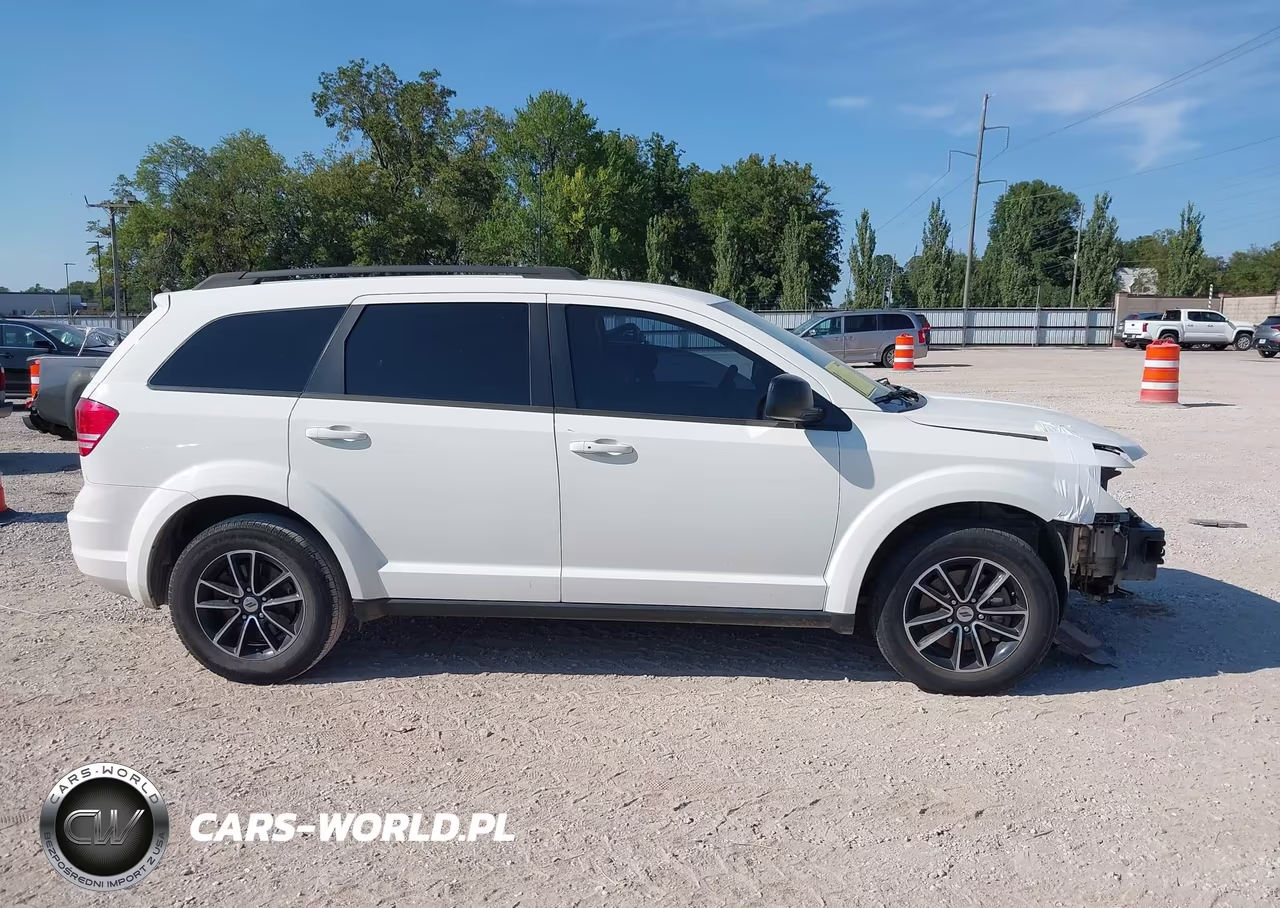 2018 Dodge Journey Se VIN:3C4PDCAB6JT209266 - 14