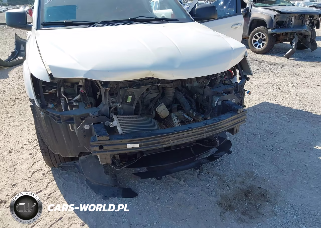2018 Dodge Journey Se VIN:3C4PDCAB6JT209266 - 6