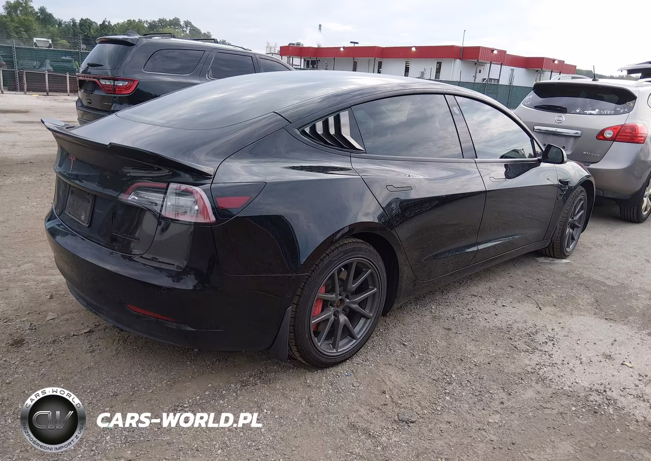2022 Tesla Model 3 Long Range Dual Motor All-Wheel Drive VIN:5YJ3E1EB6NF252293 - 4