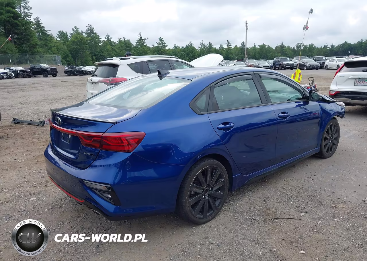 2020 Kia Forte Gt-Line VIN:3KPF34AD0LE181168 - 4