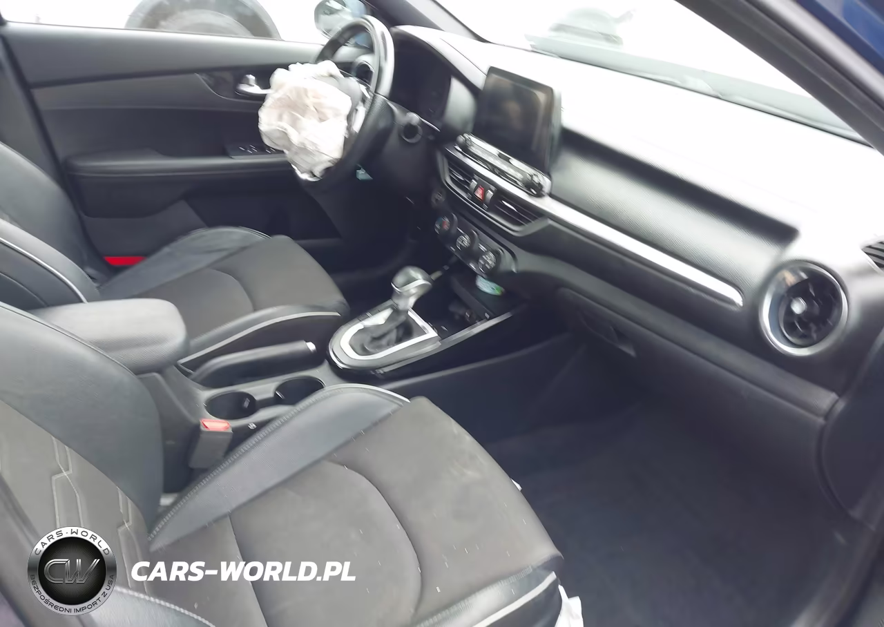 2020 Kia Forte Gt-Line VIN:3KPF34AD0LE181168 - 5