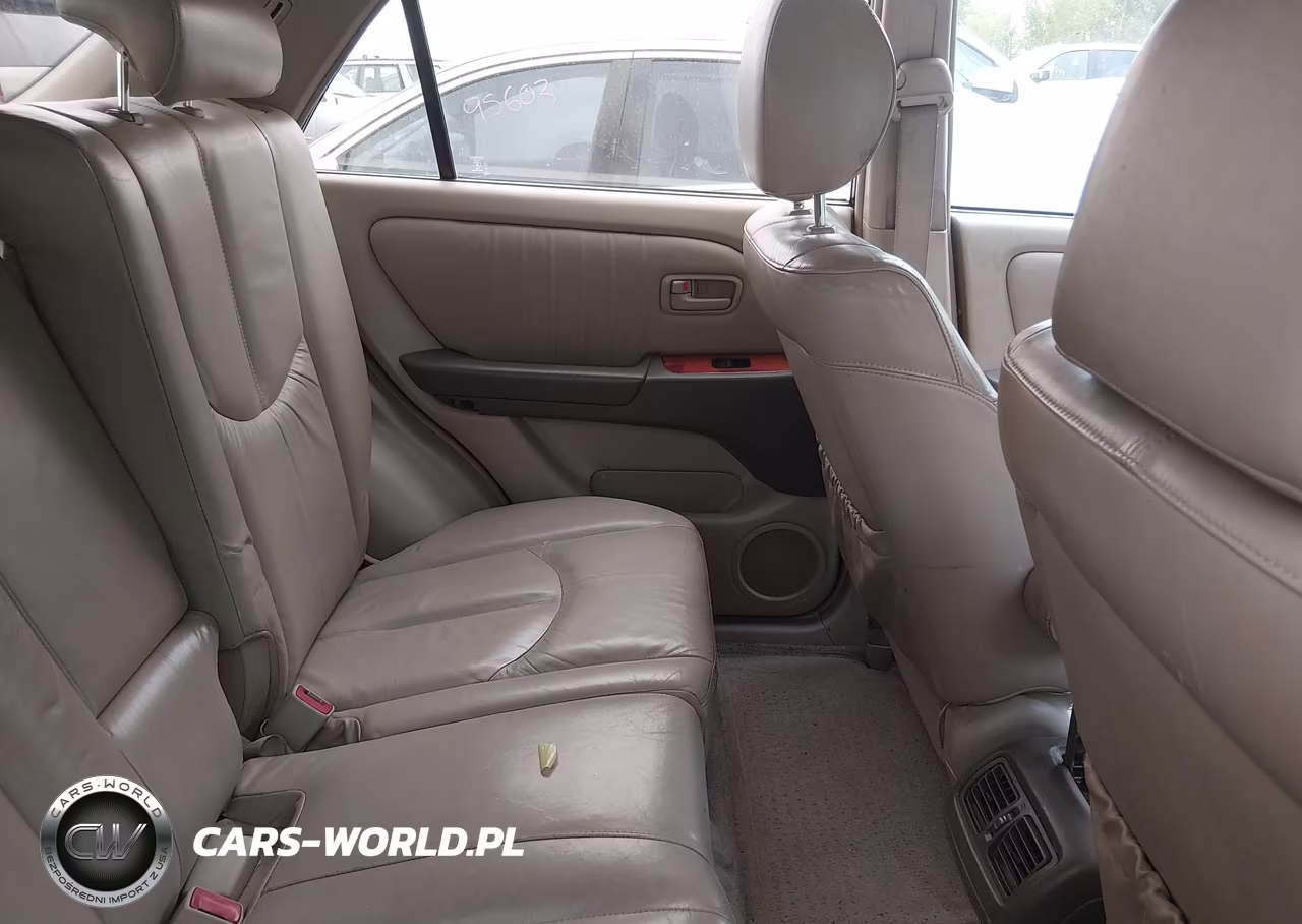 2000 Lexus Rx 300 VIN:JT6HF10U3Y0127385 - 8