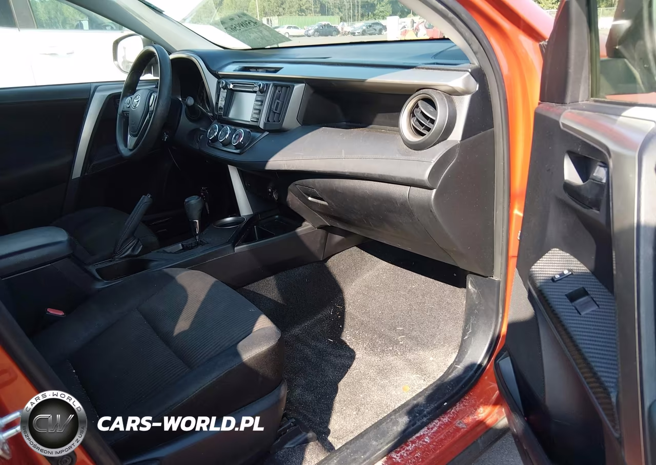 2015 Toyota Rav4 Le VIN:JTMZFREV3FD064436 - 5