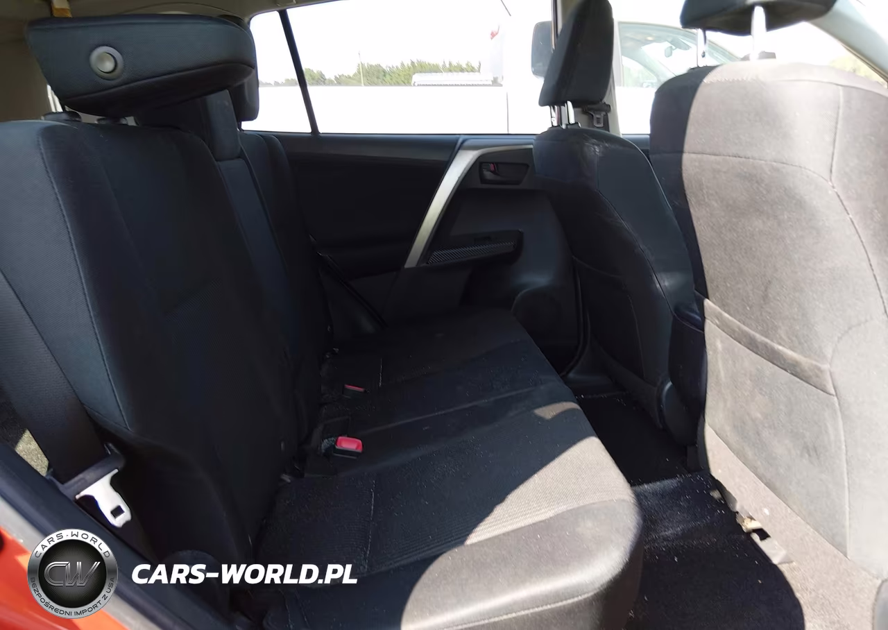 2015 Toyota Rav4 Le VIN:JTMZFREV3FD064436 - 8