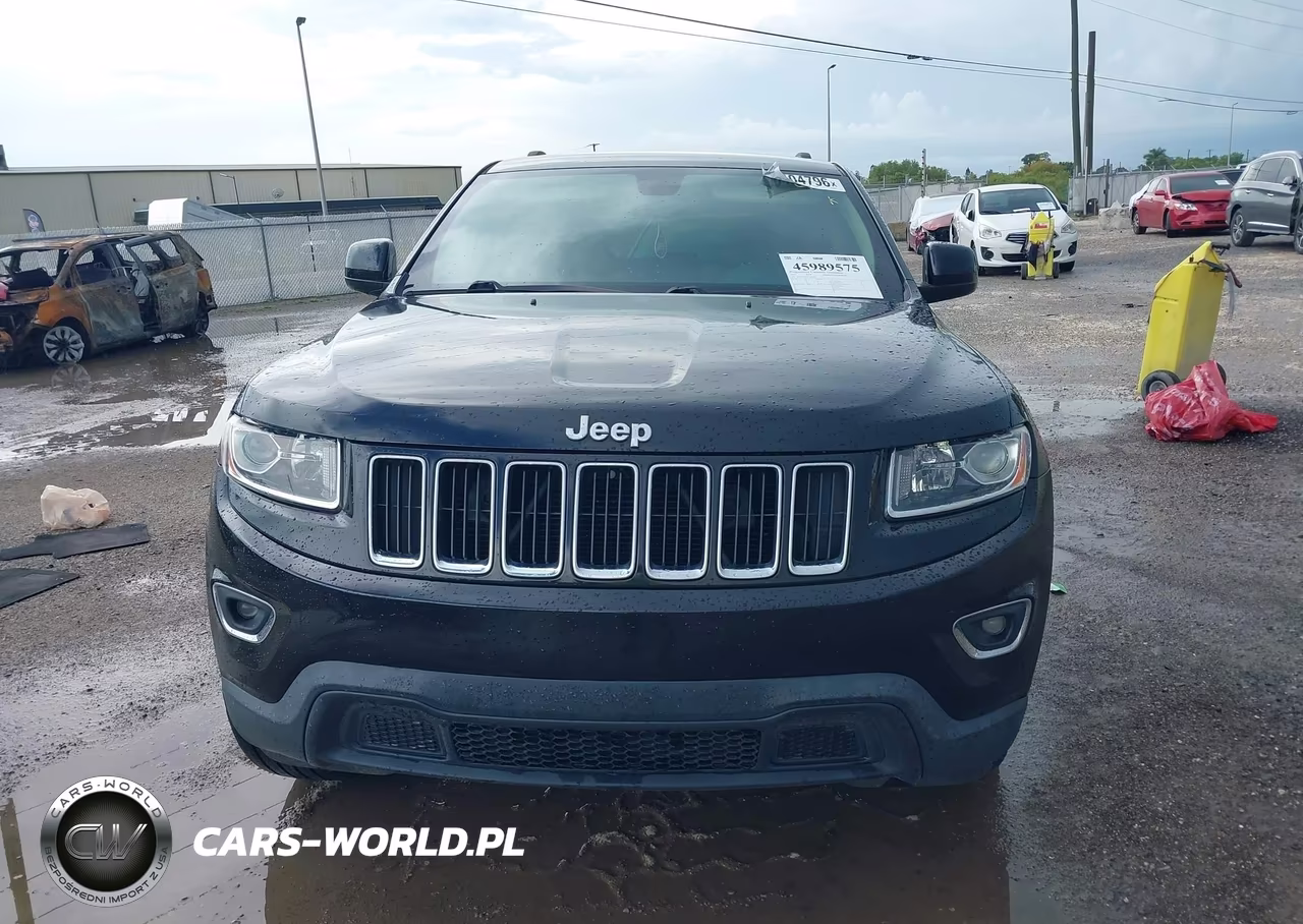 2015 Jeep Grand Cherokee Laredo VIN:1C4RJEAG0FC740104 - 13
